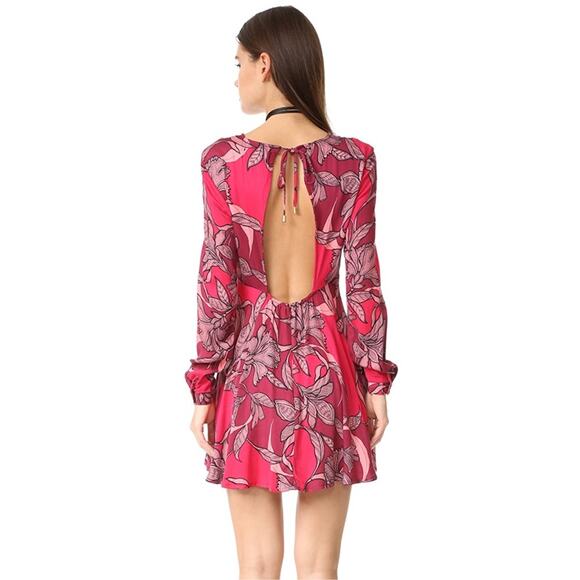 MinkPink NWT Floral Red & Pink Femme Fatale Fit & Flare Boho Hippy Dress L - Picture 3 of 14